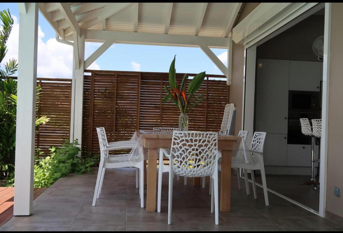 Villa Ana 5 Minutes A Pied Des Plages Sainte-Anne  Extérieur photo